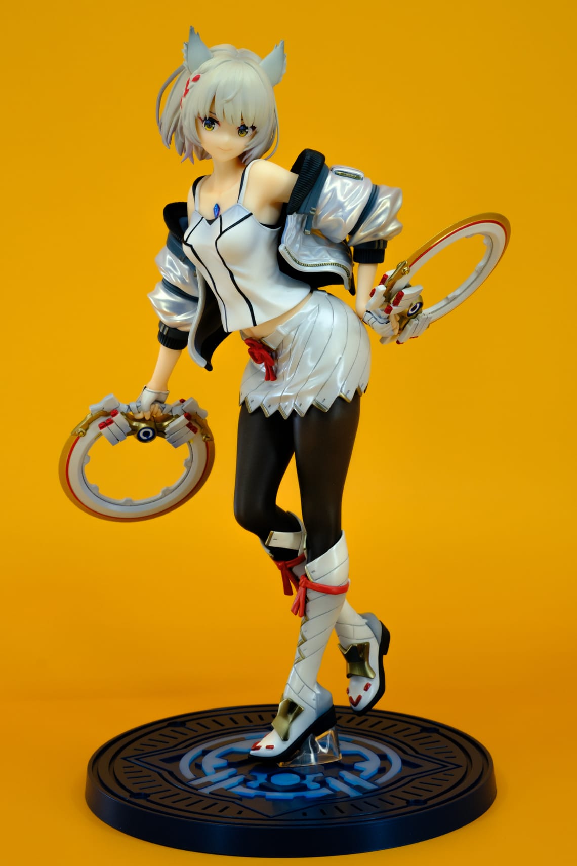 Mio from Xenoblade 3.